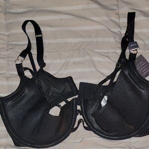 Sleek Black Women's Bra